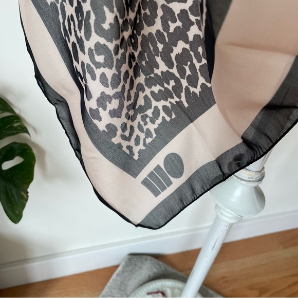 Solid & Striped Pareo Leopard Print Polyester Wrap Coverup Sarong Scarf NWT OS - Picture 9 of 12